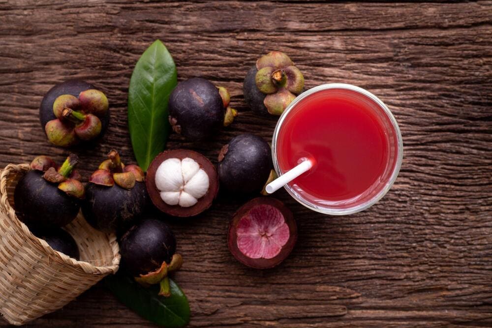 Water boiled from leaves and roots is also used for some other conditions (Source: Freepik)